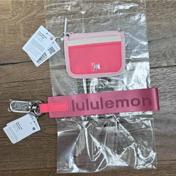 Lululemon Raspberry Cream Accessory Bundle - NWT - Picture 1 of 4